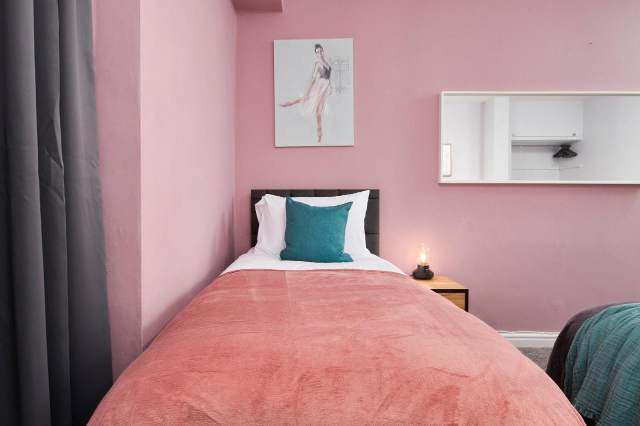 Wonderful Apartment In Bath With Garden - Sleeps 8 Luaran gambar