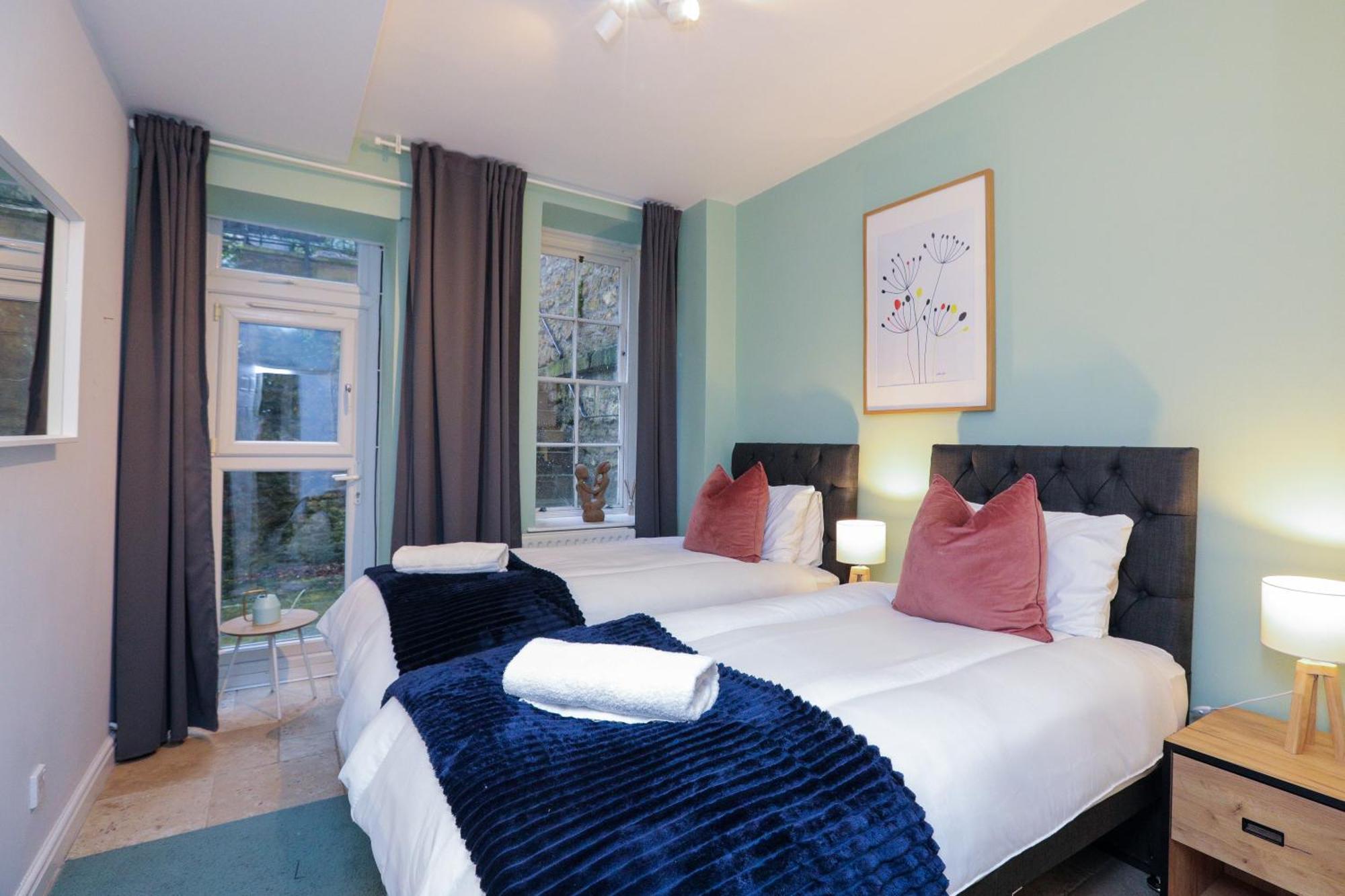 Wonderful Apartment In Bath With Garden - Sleeps 8 Luaran gambar
